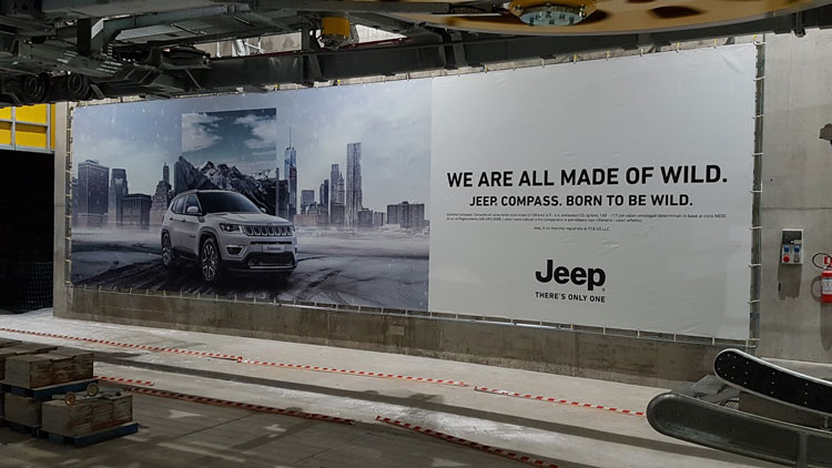 striscione promozionale